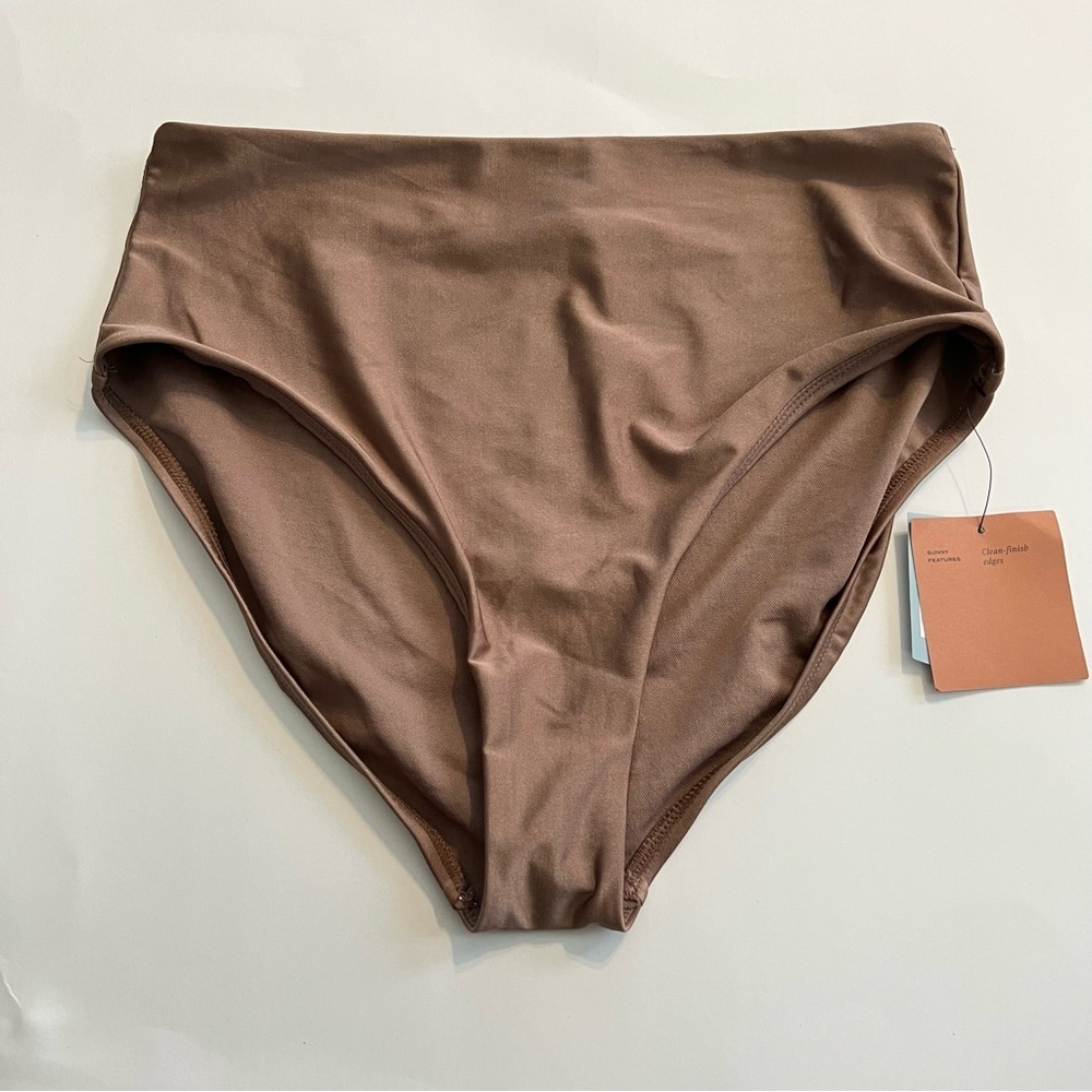 ❤️3/$15 NWT Shade & Shore High-Waist Bikini Bottoms in Brown- Size M